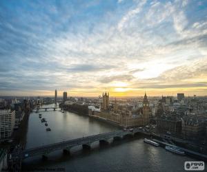Puzzle Ηλιοβασίλεμα στο Λονδίνο